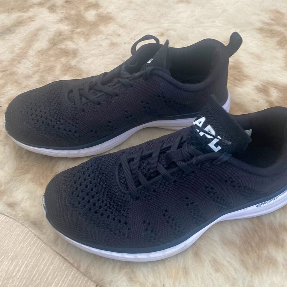 APL techloom pro - black